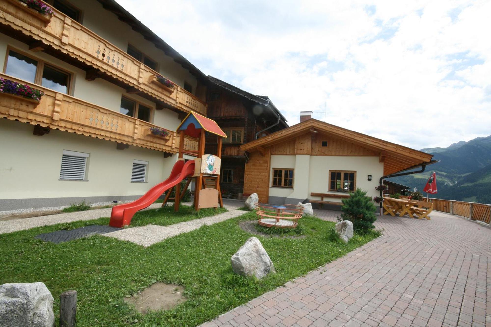 Alpengasthof Enzianhof Zell am Ziller Εξωτερικό φωτογραφία